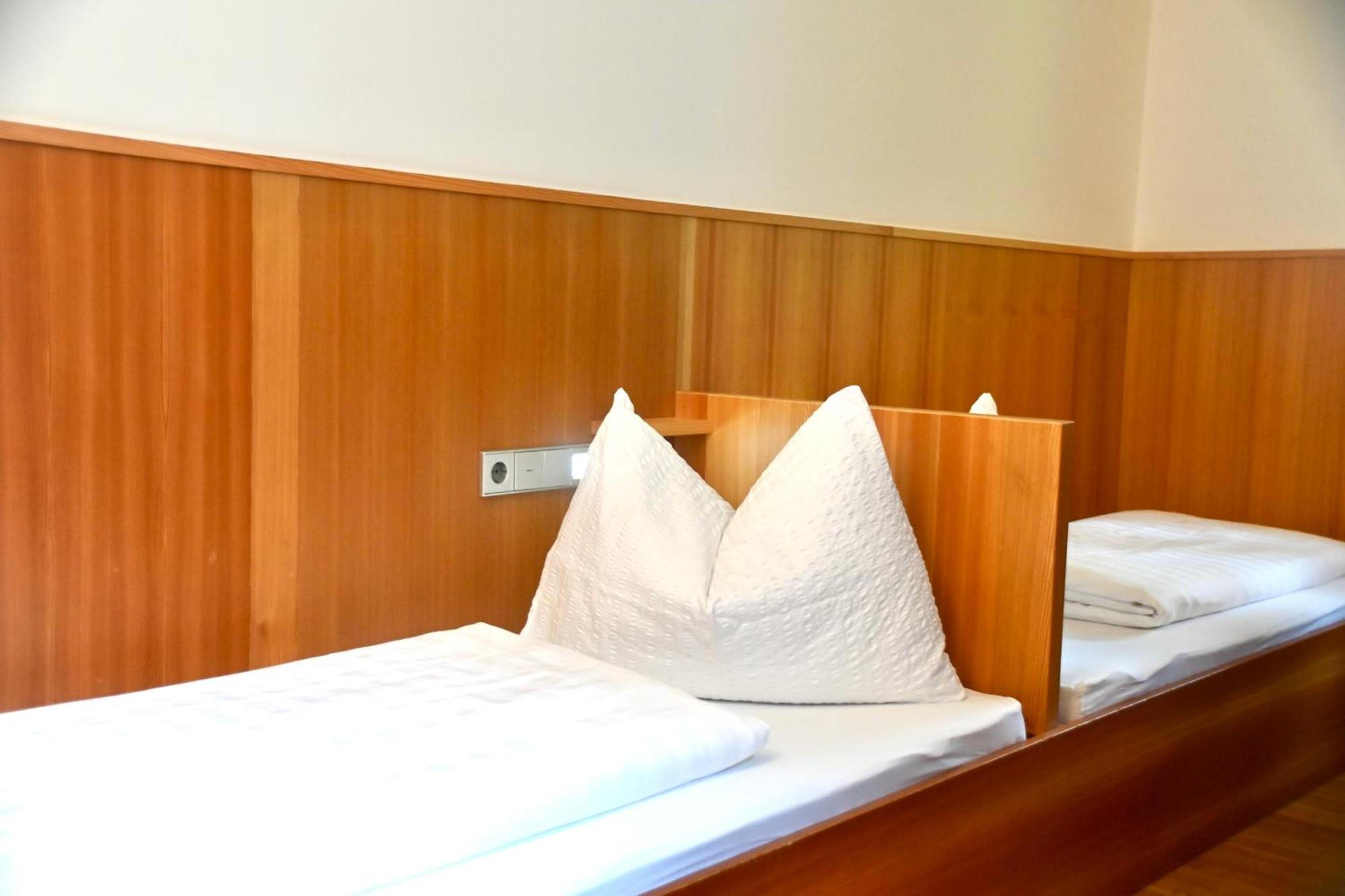 Nives Hostel